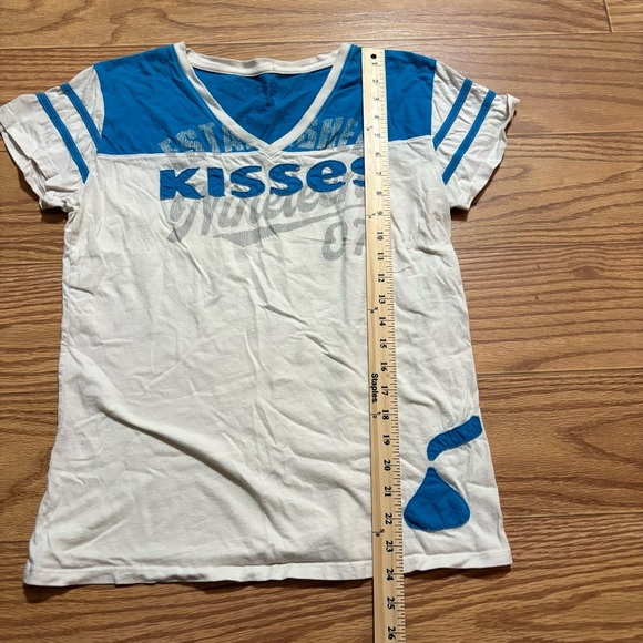 Hershey Kisses Shirt Large - Picture 5 of 6